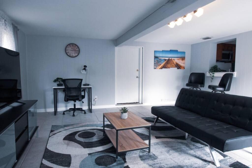 Spacious Family-Sized Home In Central Location جاكسونفيل المظهر الخارجي الصورة